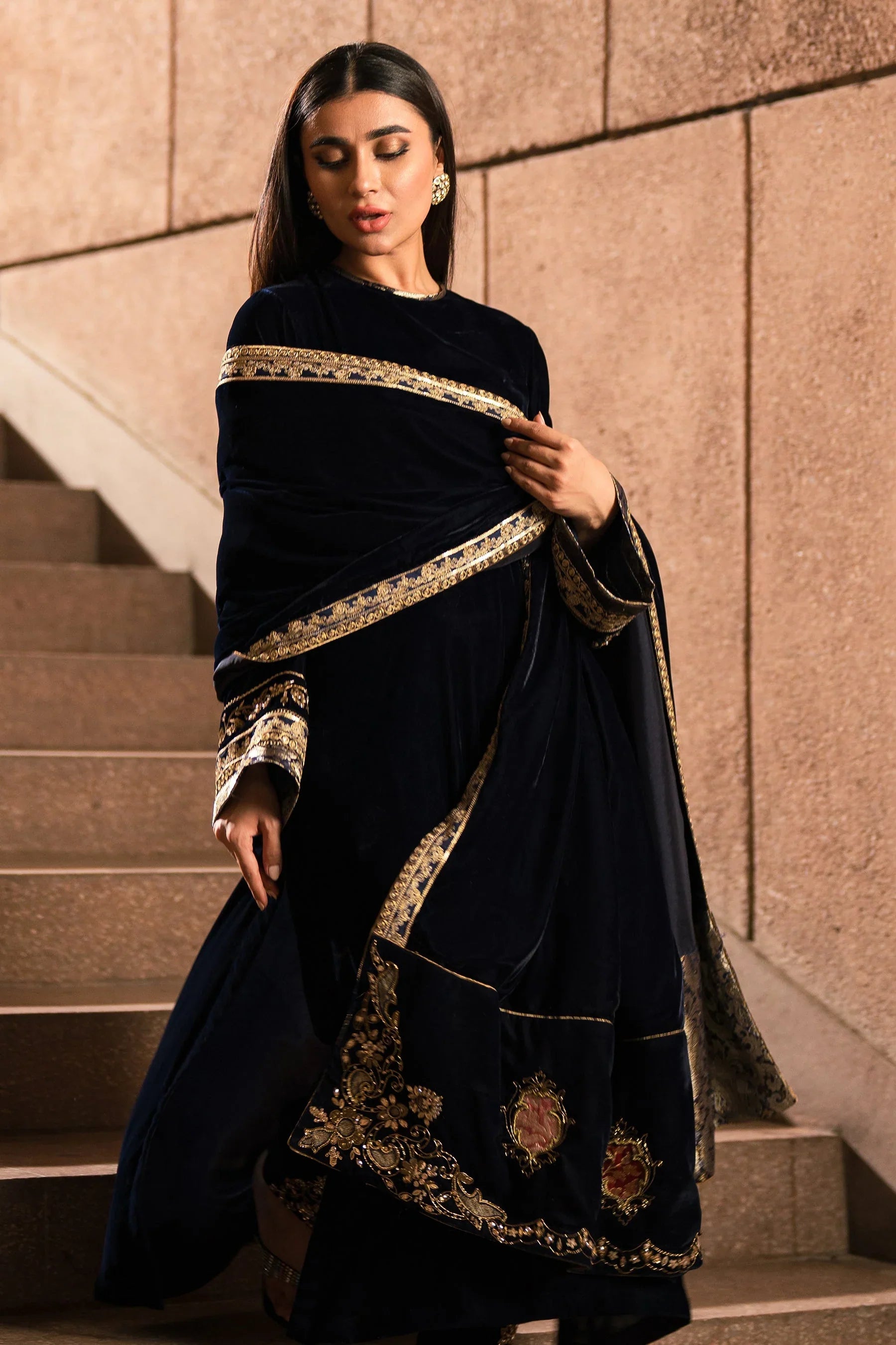 Velvet Shawls